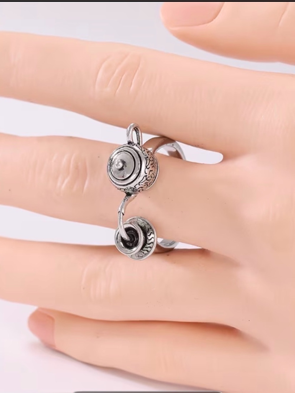White Gold Vintage  Double Teapot Ring - Size 8 EUC